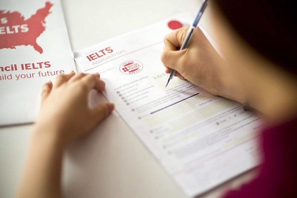Lịch thi IELTS 2024 trên giấy